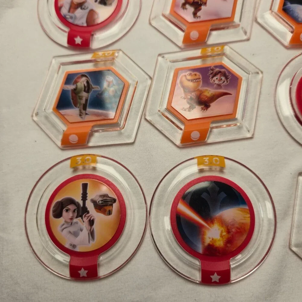 Disney Infinity 3.0 Power Disc Lot Of 12 Featuring Star Wars & Disney Characters